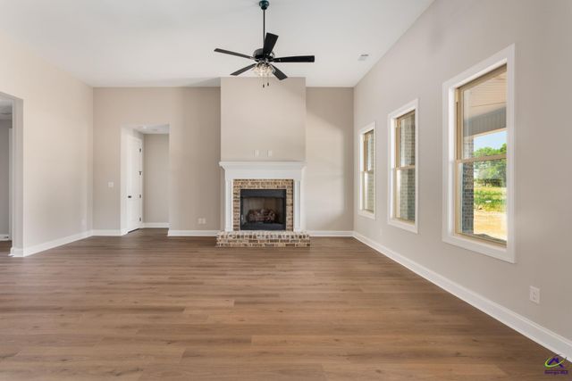 211 Farmland Circle, Perry, GA 31069