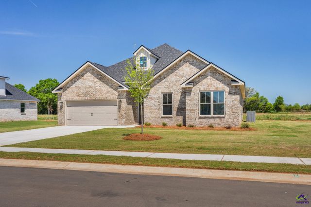 211 Farmland Circle, Perry, GA 31069
