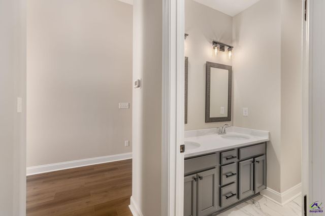211 Farmland Circle, Perry, GA 31069