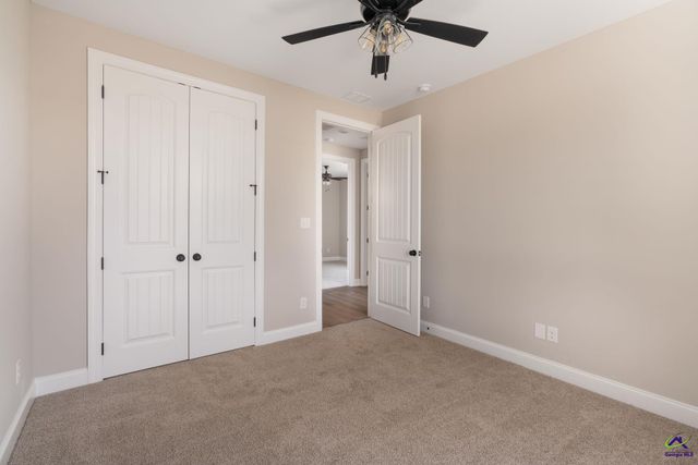 211 Farmland Circle, Perry, GA 31069