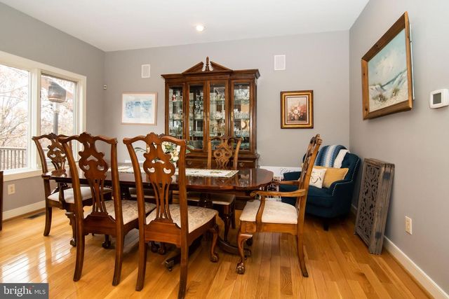 336 OVERLOOK LN, Conshohocken, PA 19428