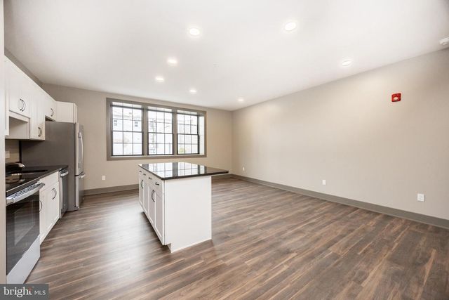 122 PENN AVE, Telford, PA 18969