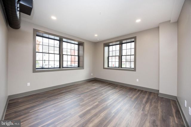 122 PENN AVE, Telford, PA 18969