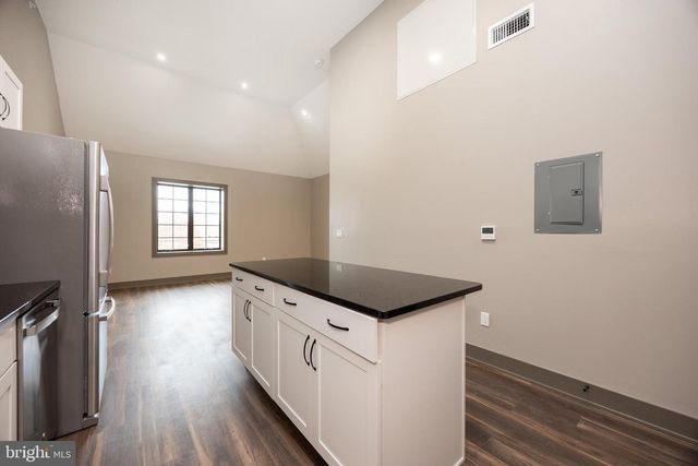 122 PENN AVE, Telford, PA 18969