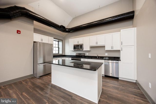 122 PENN AVE, Telford, PA 18969