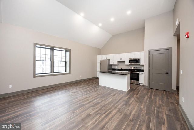 122 PENN AVE, Telford, PA 18969