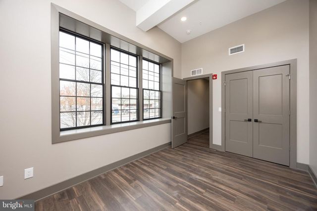 122 PENN AVE, Telford, PA 18969