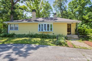 8713 Memory Trail, Wonder Lake, IL 60097
