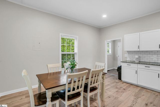 53 Bagwell Circle, Greenville, SC 29605