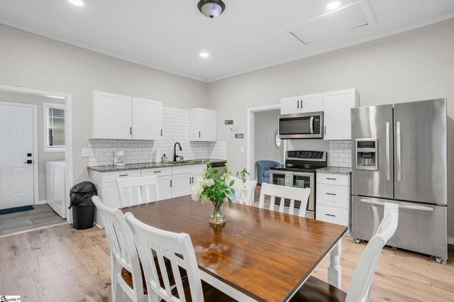 53 Bagwell Circle, Greenville, SC 29605