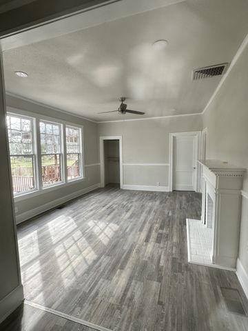 337 Jefferson Street, Mansfield, LA 71052