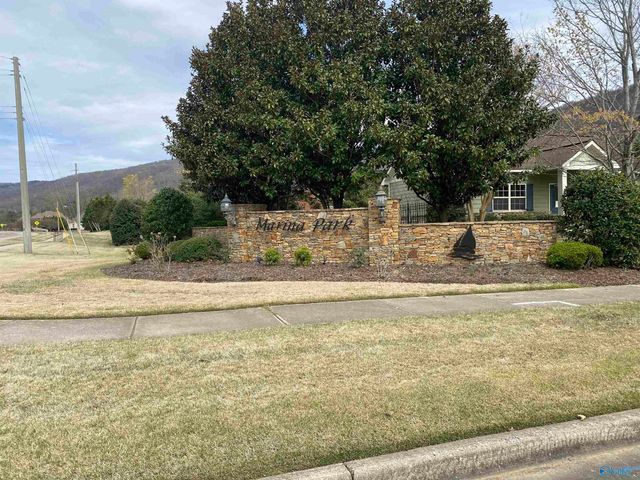 716 Marina Park Drive SE, Huntsville, AL 35803