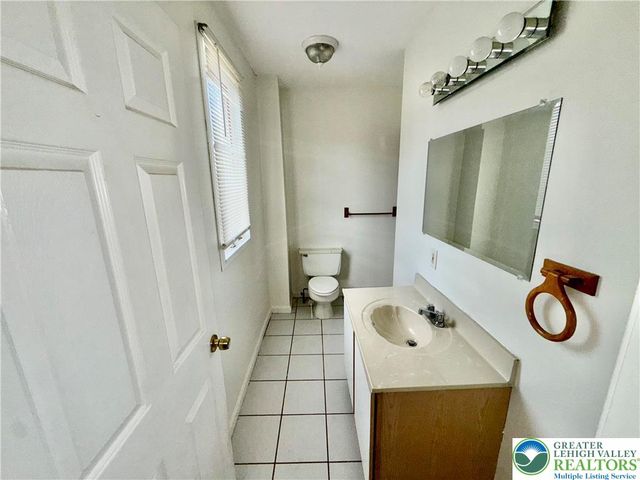 2955 Middletown Road, Bethlehem Twp, PA 18020