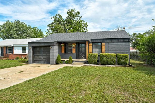 401 E Northrup Drive, Midwest City, OK 73110