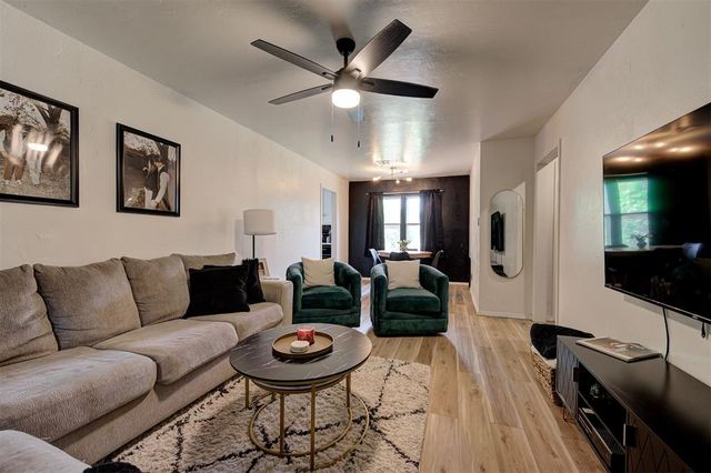 401 E Northrup Drive, Midwest City, OK 73110
