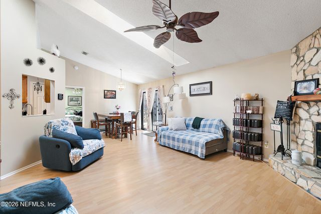 1249 BEE Street N, Orange Park, FL 32065