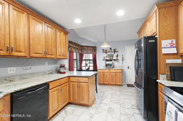 1249 BEE Street N, Orange Park, FL 32065