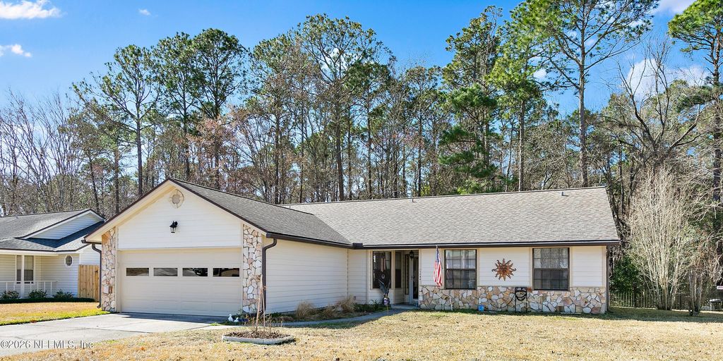 1249 BEE Street N, Orange Park, FL 32065