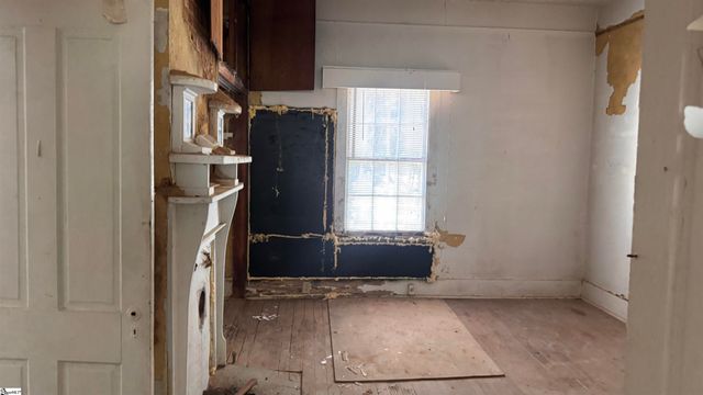 396 Kingston Street, Spartanburg, SC 29303