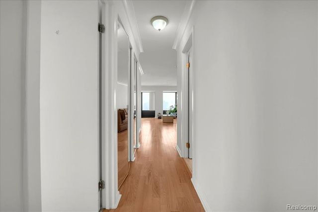 1001 W Jefferson Avenue 13B, Detroit, MI 48226