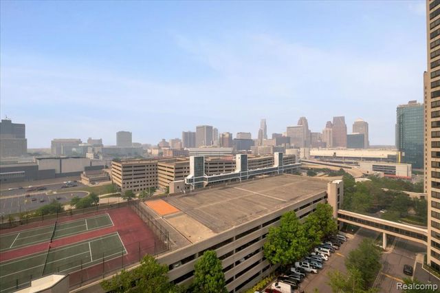 1001 W Jefferson Avenue 13B, Detroit, MI 48226