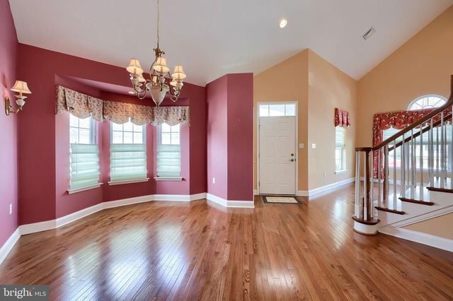 1805 CONEWAGO LN, Lancaster, PA 17601