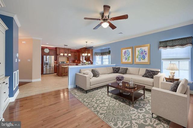 1805 CONEWAGO LN, Lancaster, PA 17601