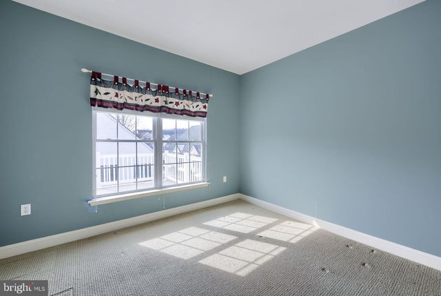 1805 CONEWAGO LN, Lancaster, PA 17601