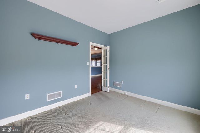 1805 CONEWAGO LN, Lancaster, PA 17601