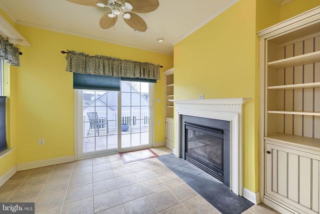 1805 CONEWAGO LN, Lancaster, PA 17601