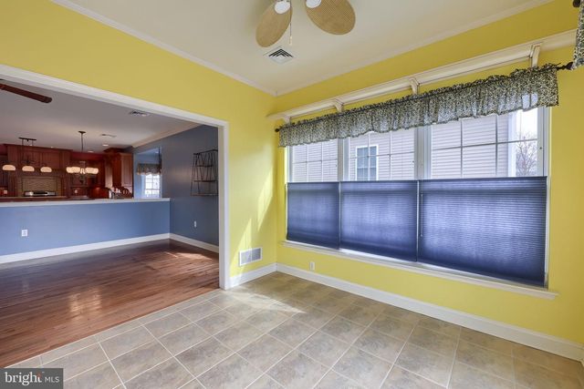 1805 CONEWAGO LN, Lancaster, PA 17601