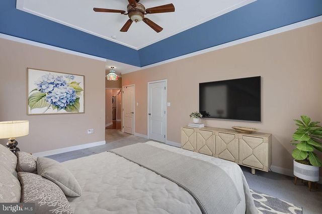 1805 CONEWAGO LN, Lancaster, PA 17601