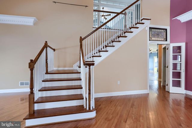 1805 CONEWAGO LN, Lancaster, PA 17601