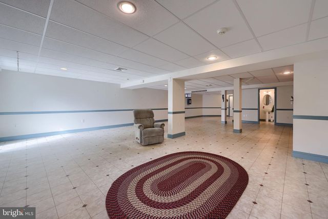 1805 CONEWAGO LN, Lancaster, PA 17601