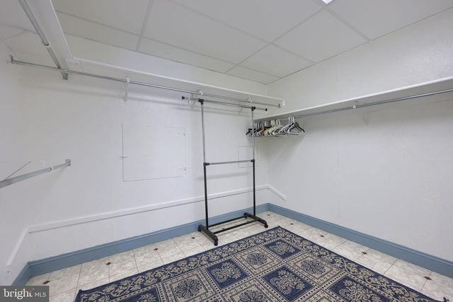 1805 CONEWAGO LN, Lancaster, PA 17601