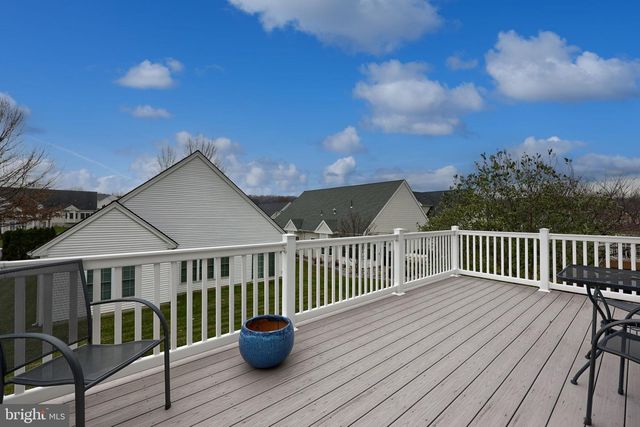 1805 CONEWAGO LN, Lancaster, PA 17601