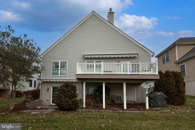 1805 CONEWAGO LN, Lancaster, PA 17601