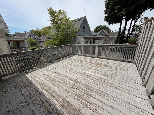 58 Willow Ave 58A, Somerville, MA 02144
