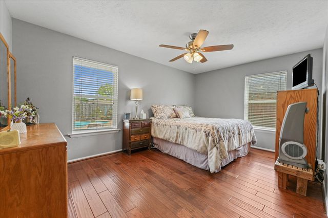 1233 Bardfield Avenue, Garland, TX 75041