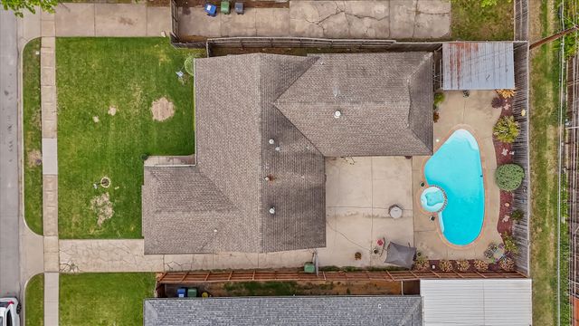 1233 Bardfield Avenue, Garland, TX 75041