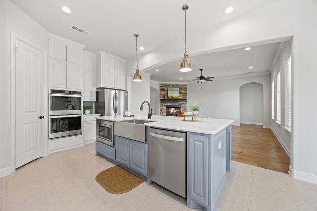 1109 Rendon Place, Mansfield, TX 76063