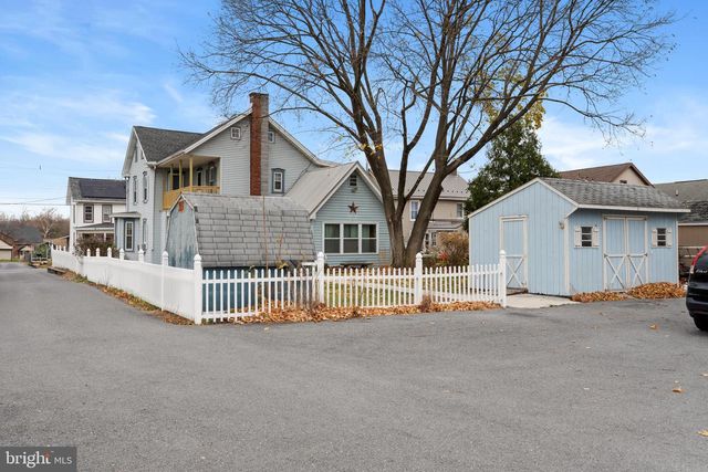 3876 LINCOLN ST, Chambersburg, PA 17202