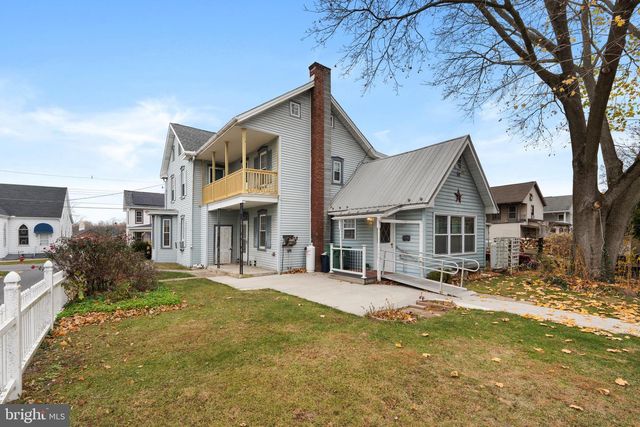 3876 LINCOLN ST, Chambersburg, PA 17202