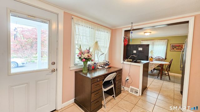 384 Long Hill Road, South Windsor, CT 06074