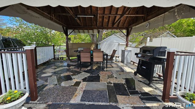384 Long Hill Road, South Windsor, CT 06074