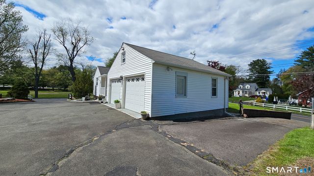 384 Long Hill Road, South Windsor, CT 06074
