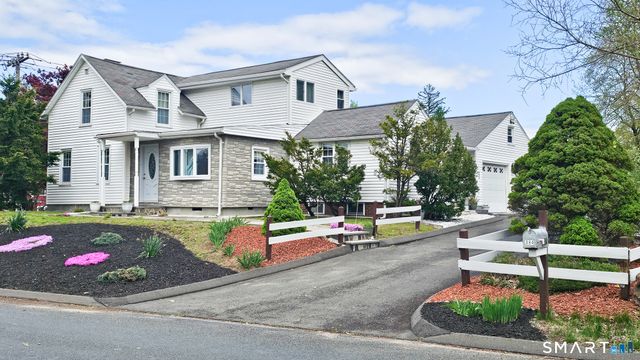 384 Long Hill Road, South Windsor, CT 06074