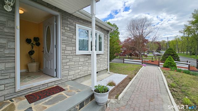 384 Long Hill Road, South Windsor, CT 06074