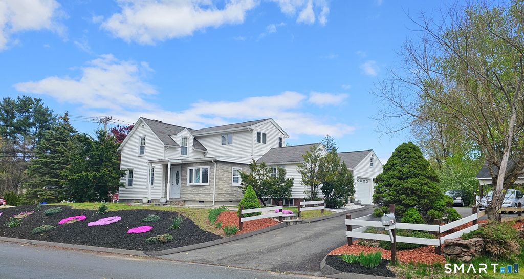 384 Long Hill Road, South Windsor, CT 06074
