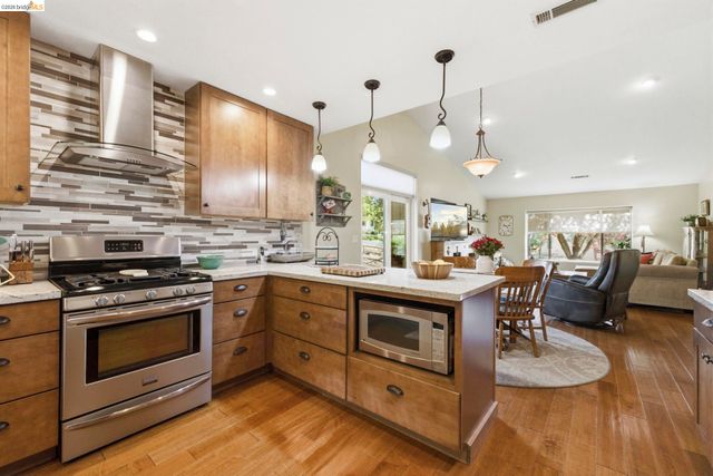 12930 Beckwith Cir, Sonora, CA 95370